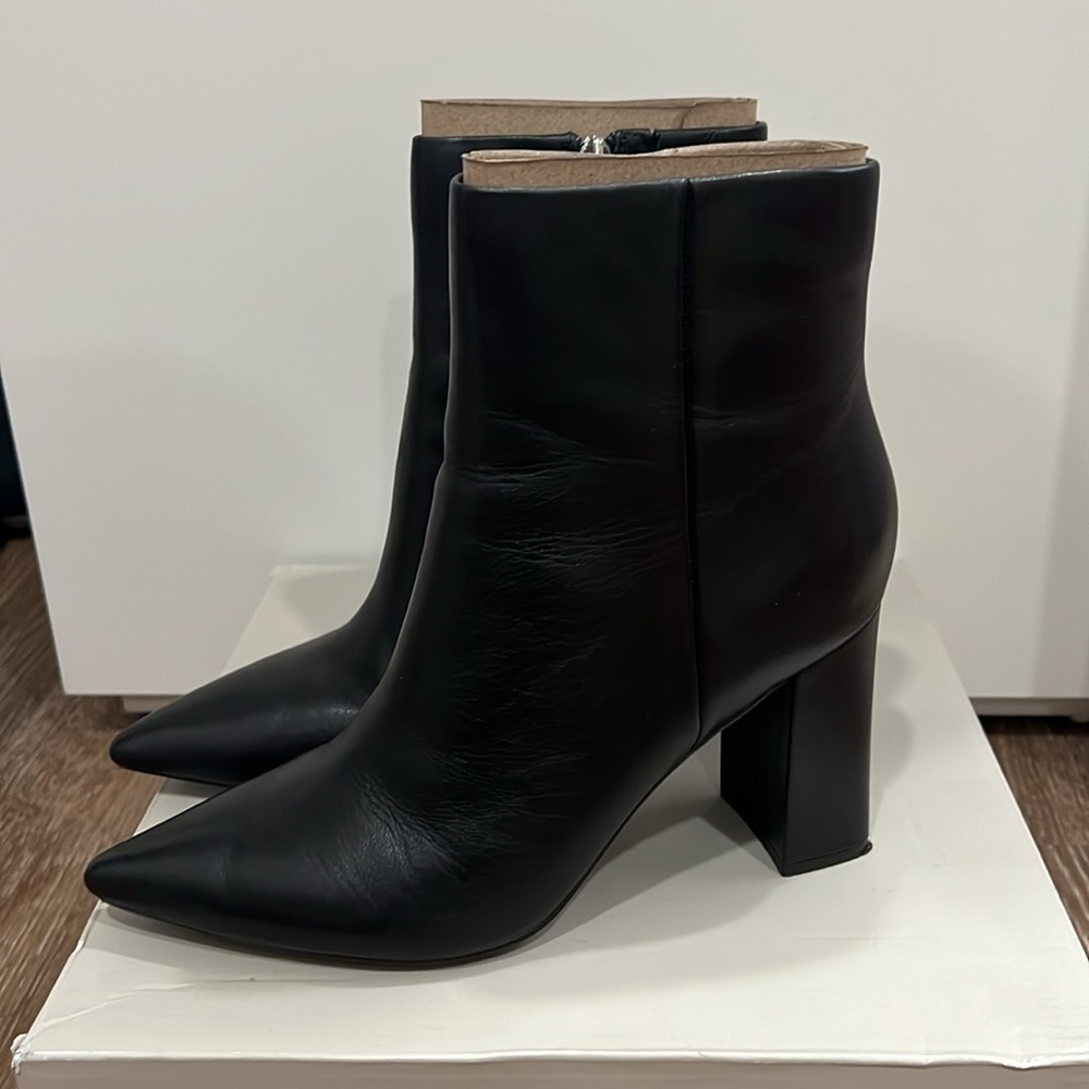 Marc Fisher black leather boots